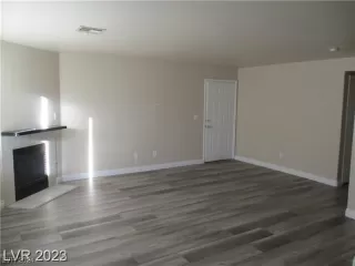 Photo #6: 2556429 Listing 