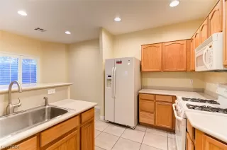 Photo #5: 2556470 Listing 