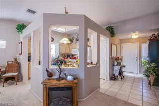 Photo #5: 2556484 Listing