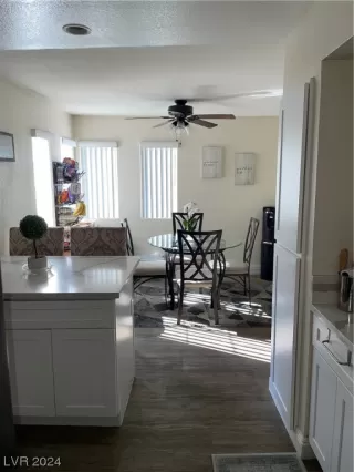 Photo #2: 2556493 Listing