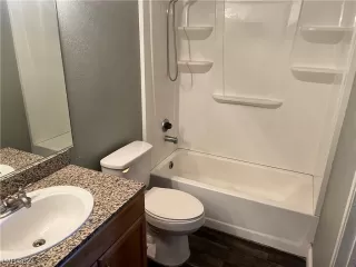 Photo #5: 2556495 Listing 