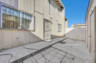 Photo #1: 2556513 Listing