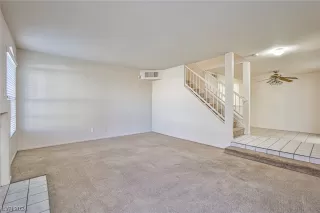 Photo #5: 2556524 Listing