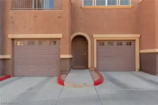 Photo #1: 2556562 Listing 