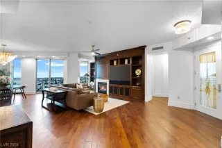 Photo #3: 2556563 Listing