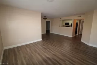 Photo #2: 2556579 Listing 