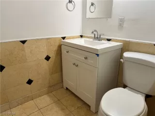 Photo #4: 2556631 Listing 