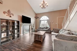 Photo #5: 2556645 Listing 