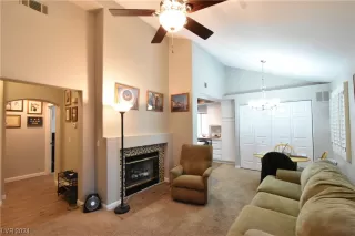 Photo #4: 2556648 Listing 