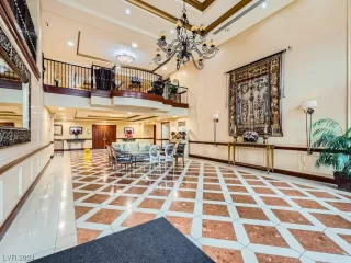 Photo #2: 2556651 Listing