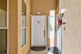 Photo #1: 2556653 Listing