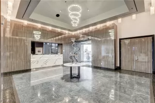 Photo #5: 2556669 Listing 