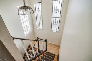 Photo #3: 2556693 Listing 