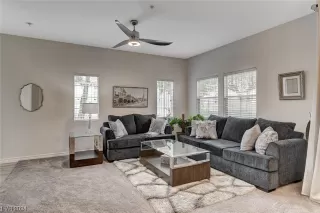 Photo #1: 2556704 Listing 