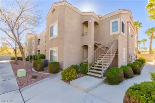 Photo #1: 2556735 Listing 