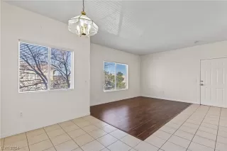 Photo #5: 2556735 Listing 
