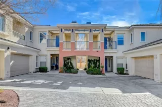 Photo #5: 2556747 Listing