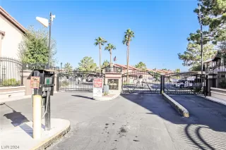 Photo #1: 2556748 Listing 