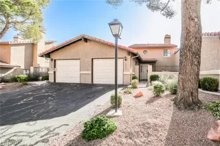 Photo #3: 2556748 Listing 