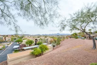 Photo #2: 2556780 Listing 