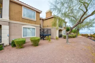 Photo #3: 2556780 Listing 