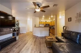 Photo #4: 2556821 Listing 