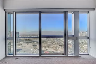 Photo #3: 2556823 Listing 