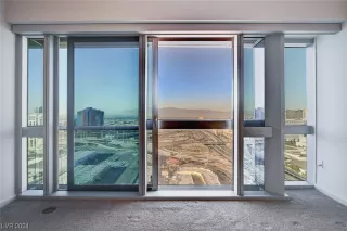 Photo #4: 2556823 Listing 