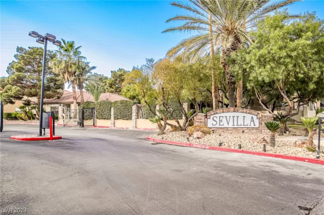 MLS: 2556848 Condo For Sale