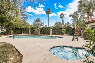 Photo #1: 2556848 Listing 