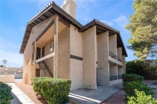Photo #1: 2556854 Listing 