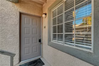 Photo #2: 2556889 Listing 