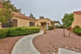 Photo #1: 2556916 Listing