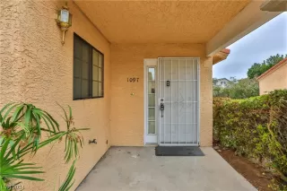 Photo #2: 2556916 Listing