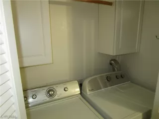 Photo #5: 2556924 Listing 