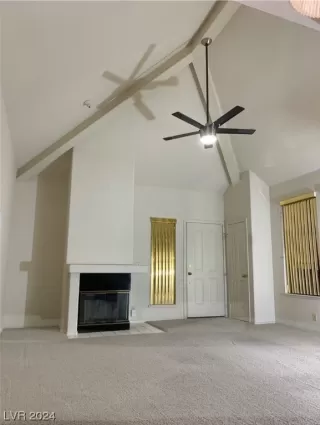 Photo #1: 2556948 Listing