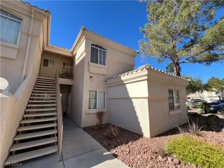 Photo #1: 2556979 Listing 