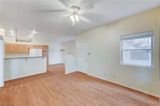 Photo #3: 2557005 Listing 