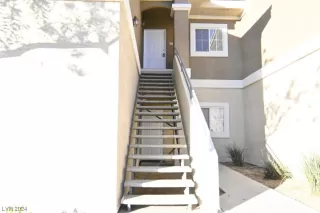 Photo #1: 2557047 Listing 