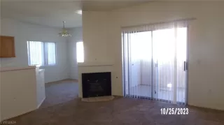 Photo #2: 2557058 Listing