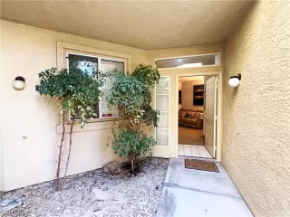 Photo #3: 2557063 Listing