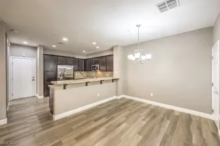 Photo #6: 2557066 Listing 