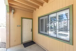 Photo #1: 2557096 Listing 