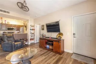 Photo #3: 2557096 Listing 