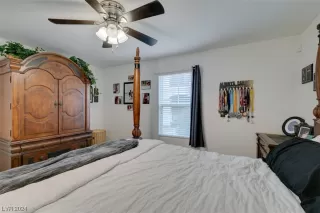 Photo #6: 2557098 Listing