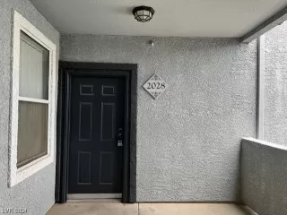 Photo #1: 2557102 Listing 