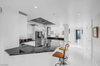 Photo #6: 2557115 Listing 