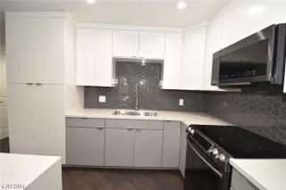 Photo #2: 2557144 Listing 