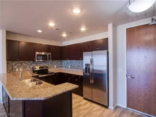 Photo #3: 2557150 Listing 