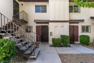 Photo #2: 2557197 Listing